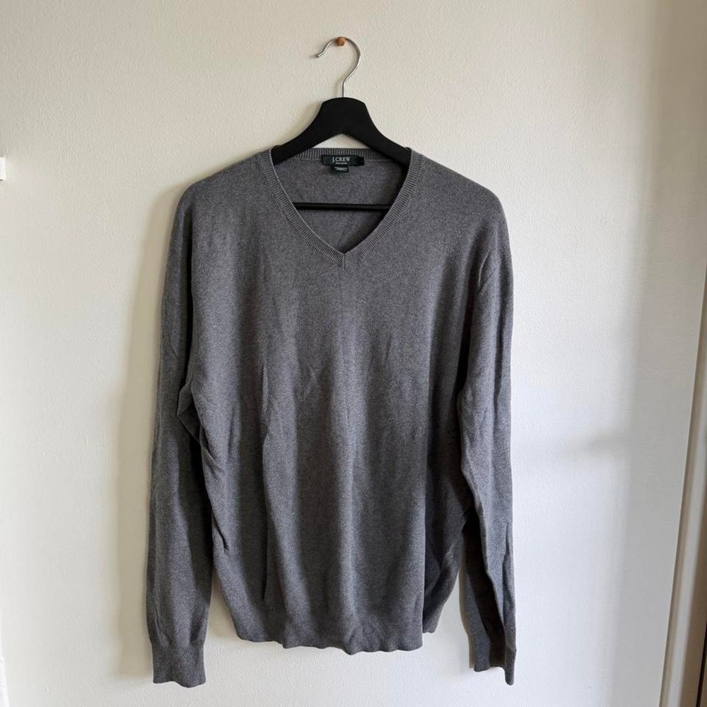 J.Crew Mens Gray V-Neck Pima Cotton Preppy Minimalist Pullover Sweater Large - Picture 2 of 5